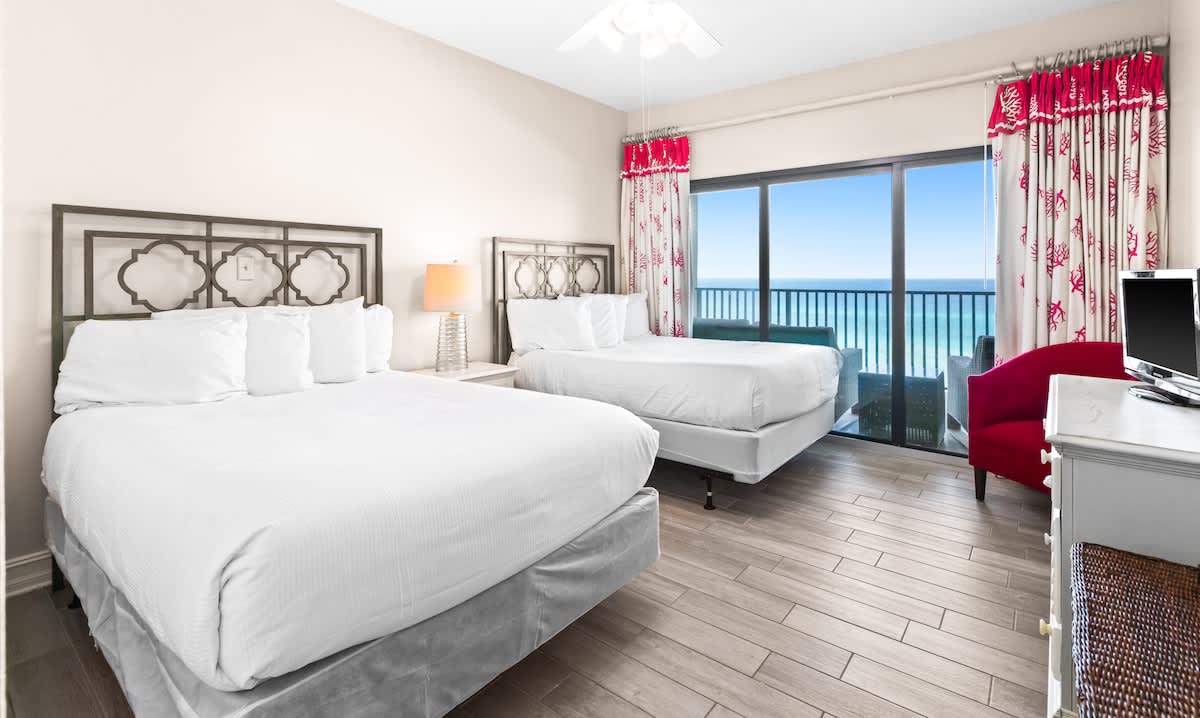 Huntington By the Sea 501 33