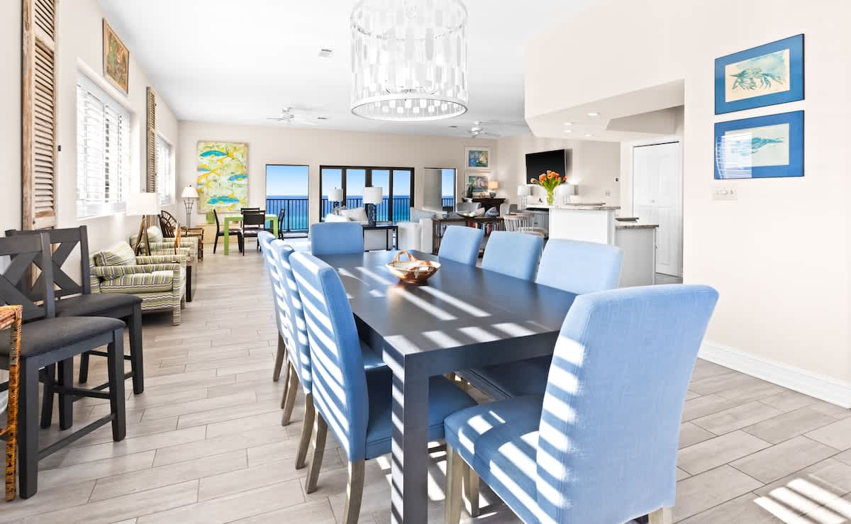 Huntington By the Sea 501 5