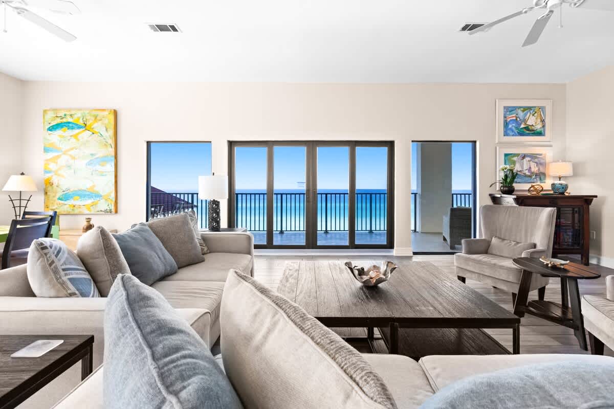 Huntington By the Sea 501 15