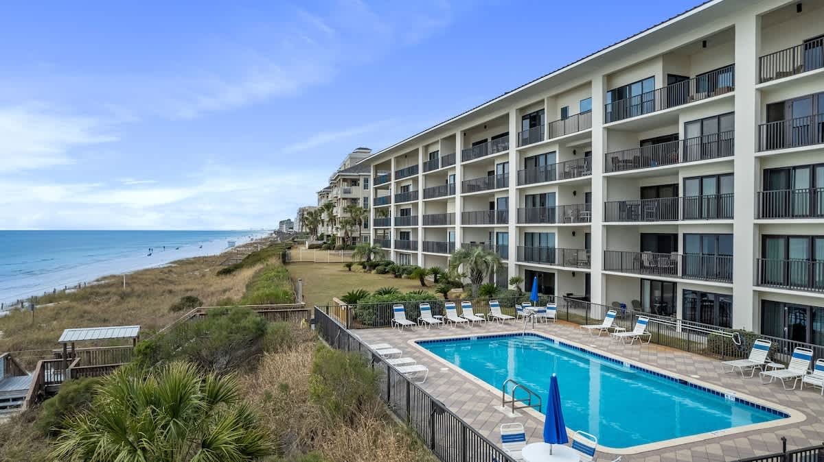 Huntington By the Sea 501 14