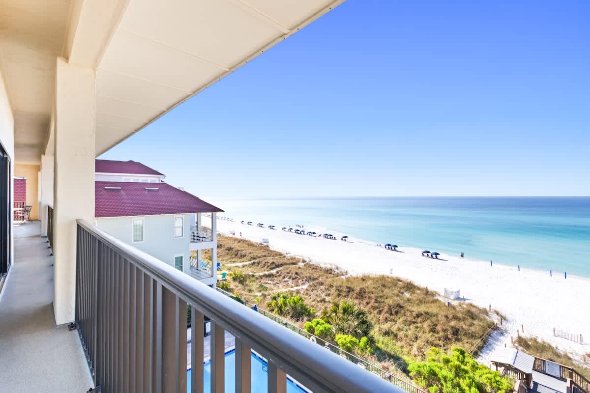 Huntington By the Sea 501 52