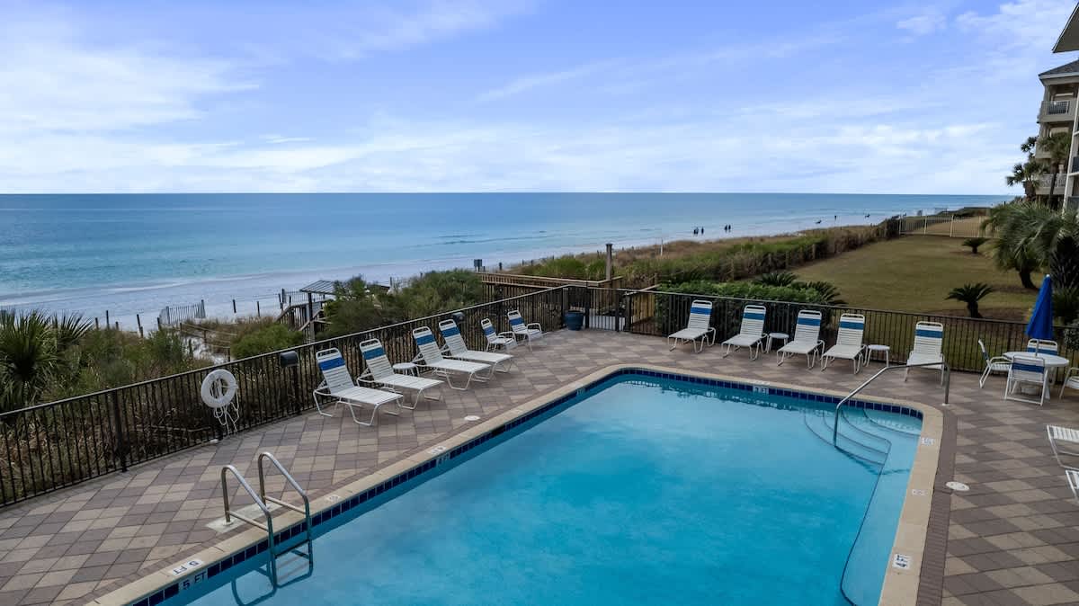 Huntington By the Sea 501 56