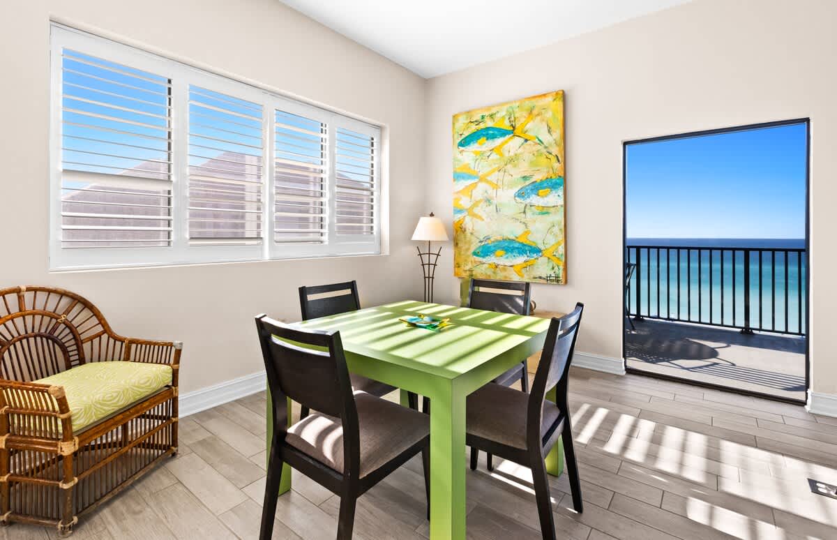 Huntington By the Sea 501 28