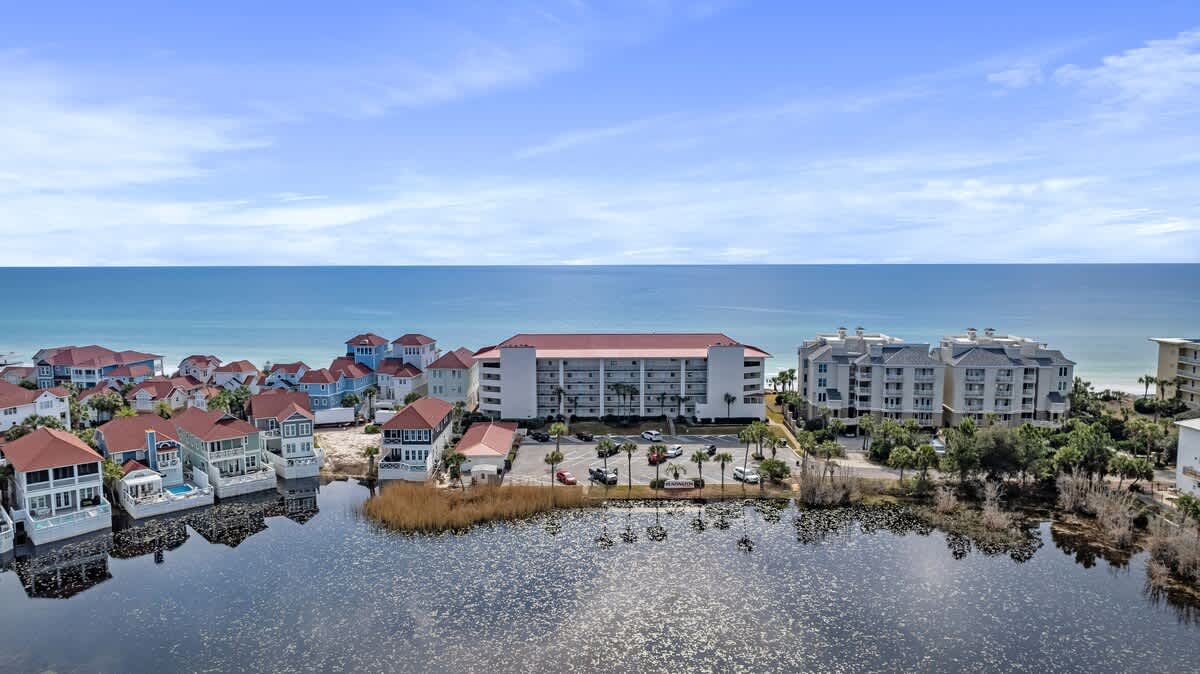 Huntington By the Sea 501 23