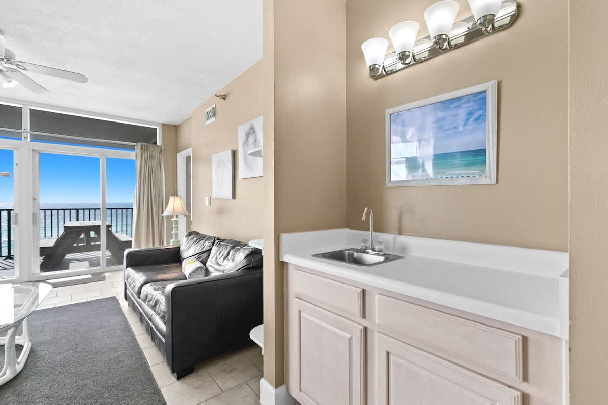 Jade East Towers 0520 12