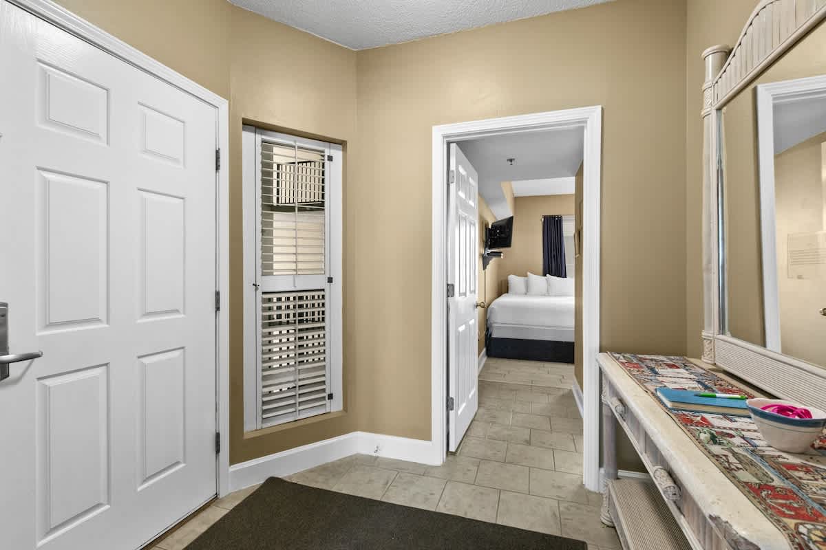 Jade East Towers 0520 13