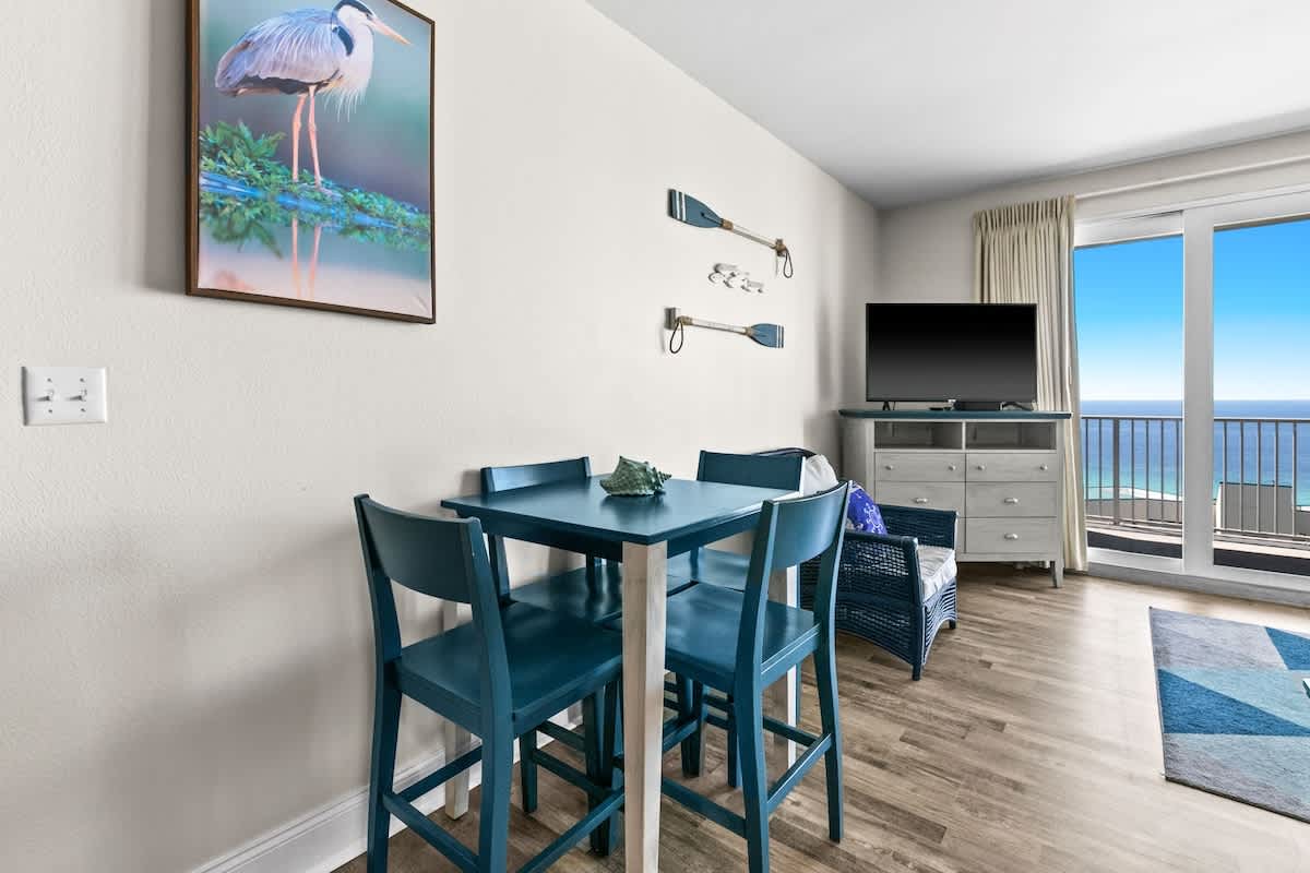 Laketown Wharf 1817 | Photo 7