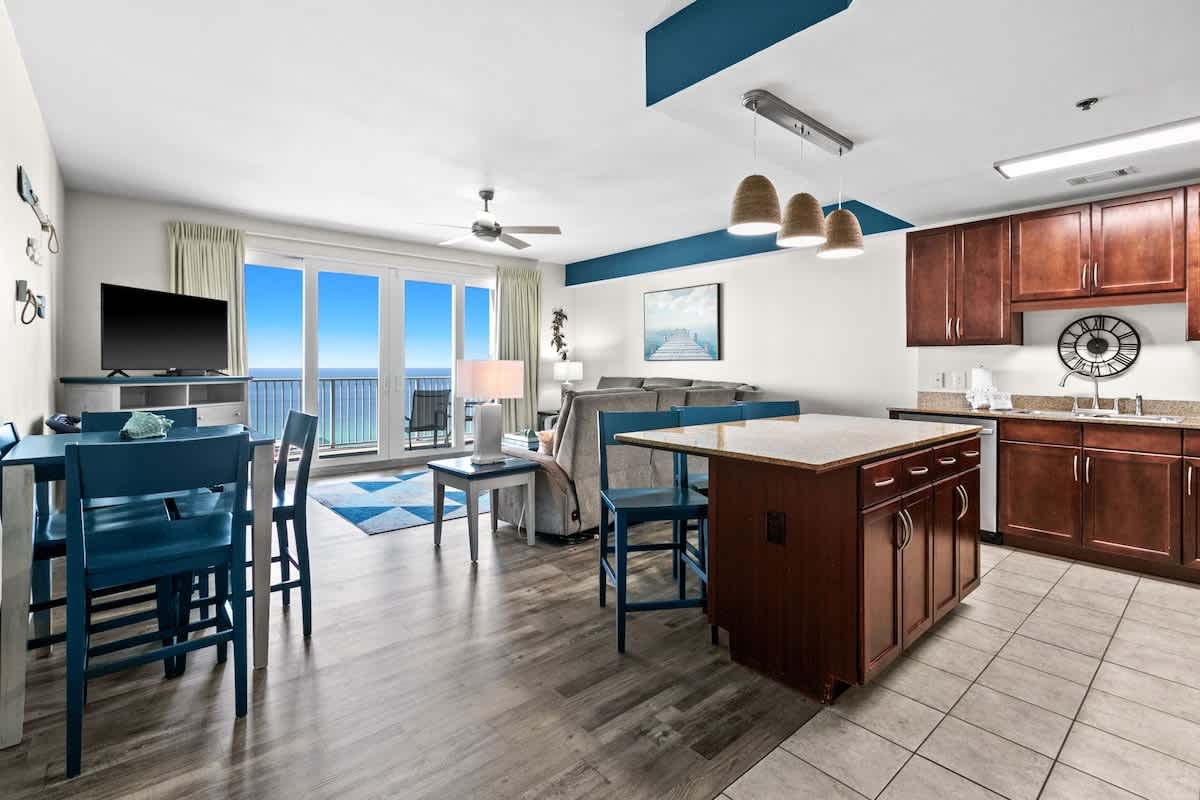 Laketown Wharf 1817 | Photo 5