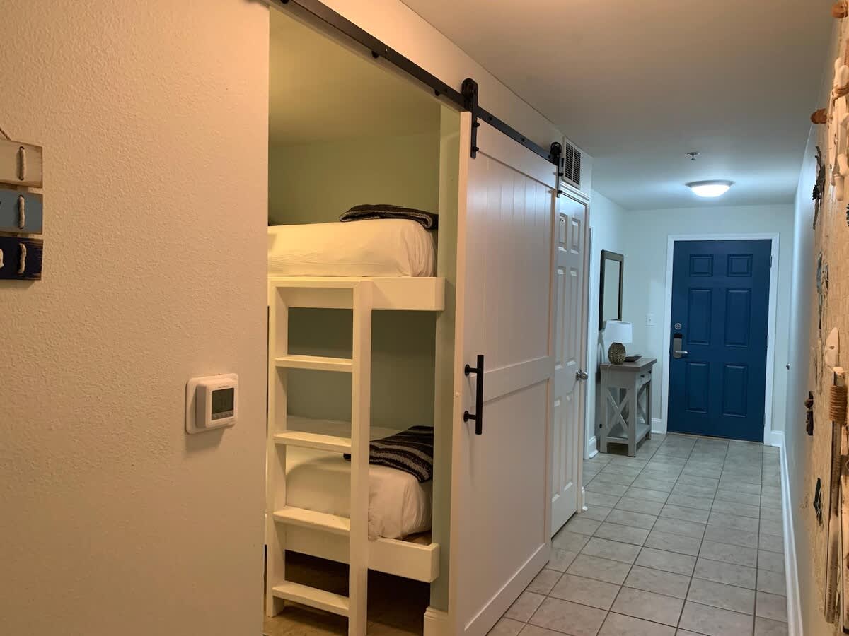 Laketown Wharf 1817 | Photo 14