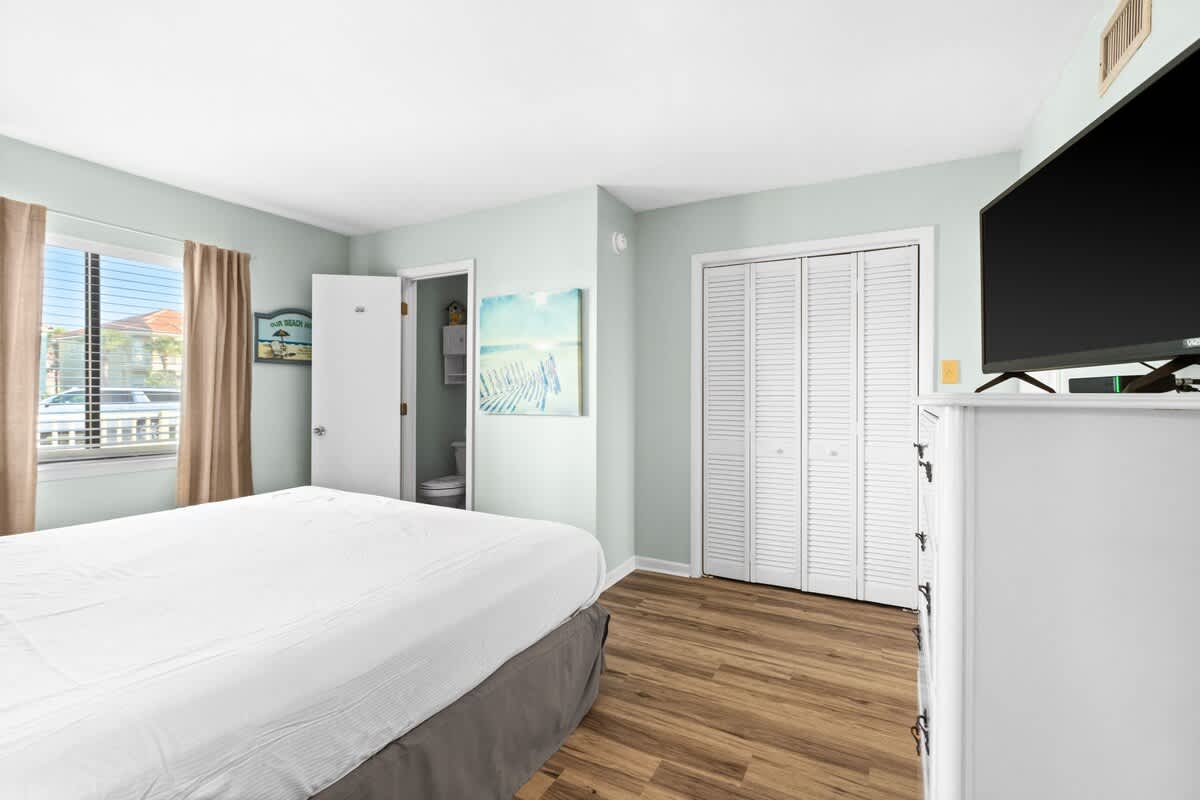 Latitude 29 Unit 19 6