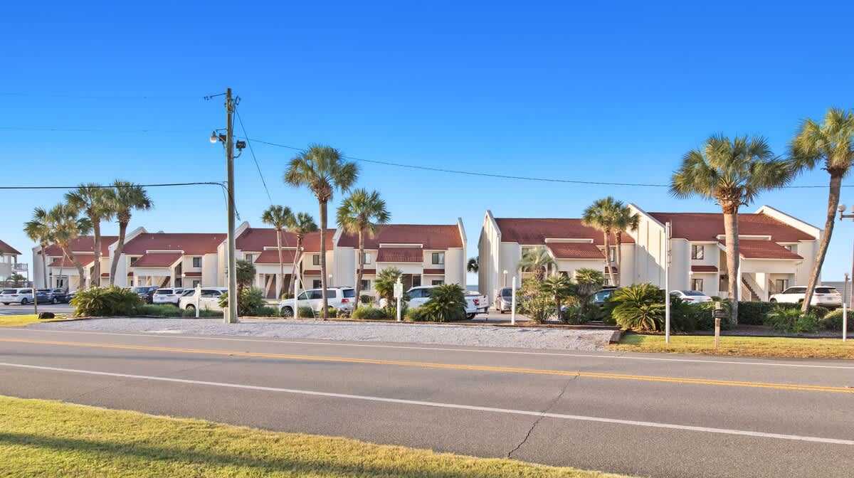 Latitude 29 Unit 19 37