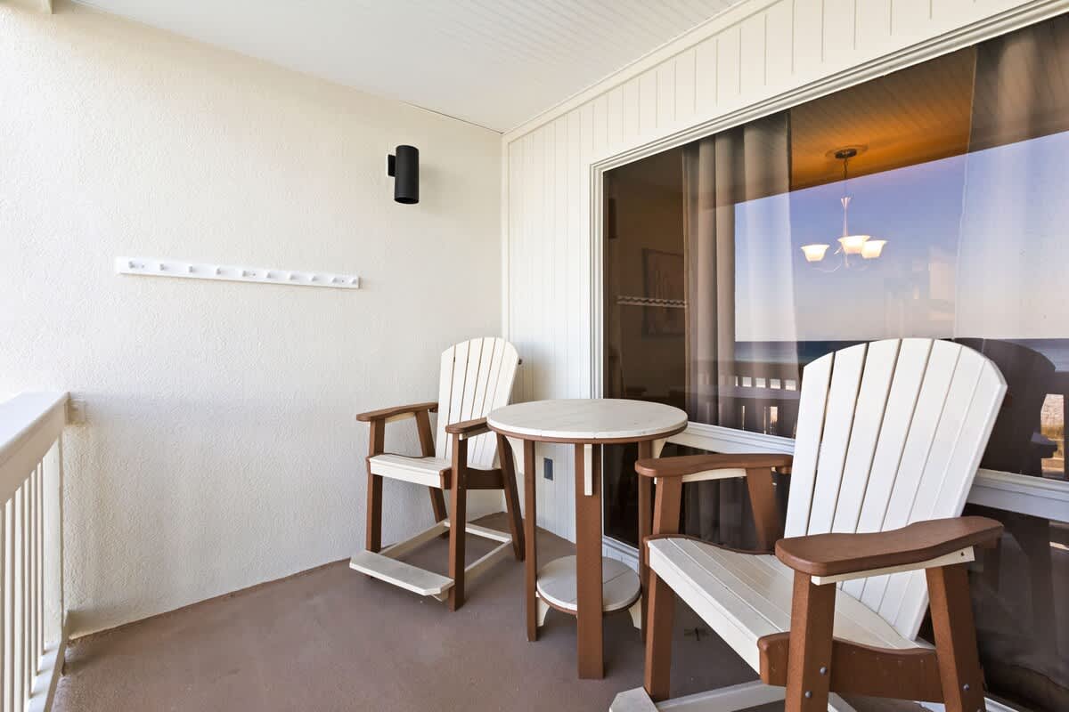 Latitude 29 Unit 19 21