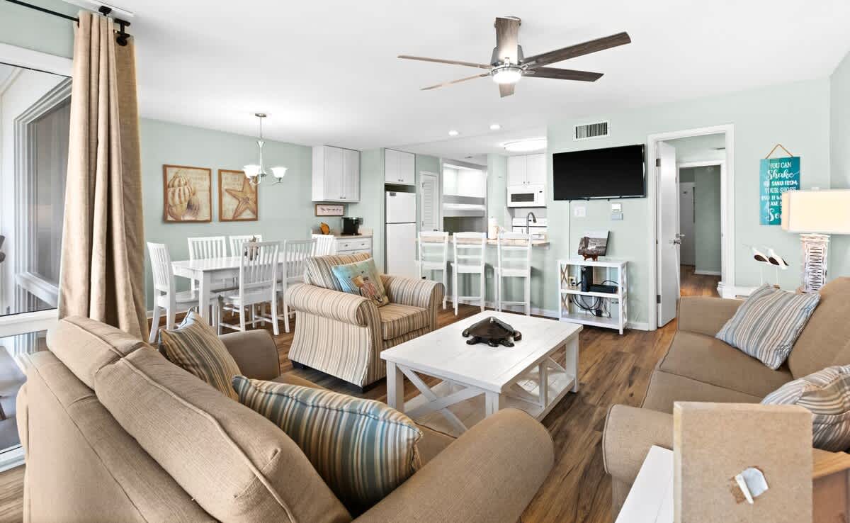 Latitude 29 Unit 19 9