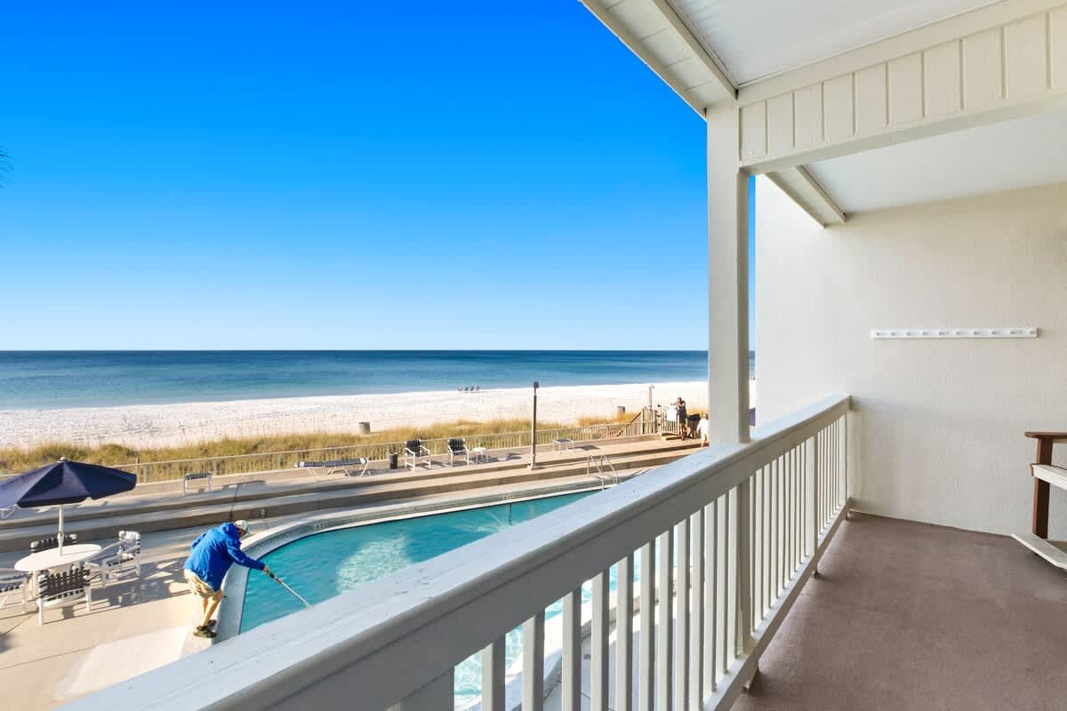 Latitude 29 Unit 19 20