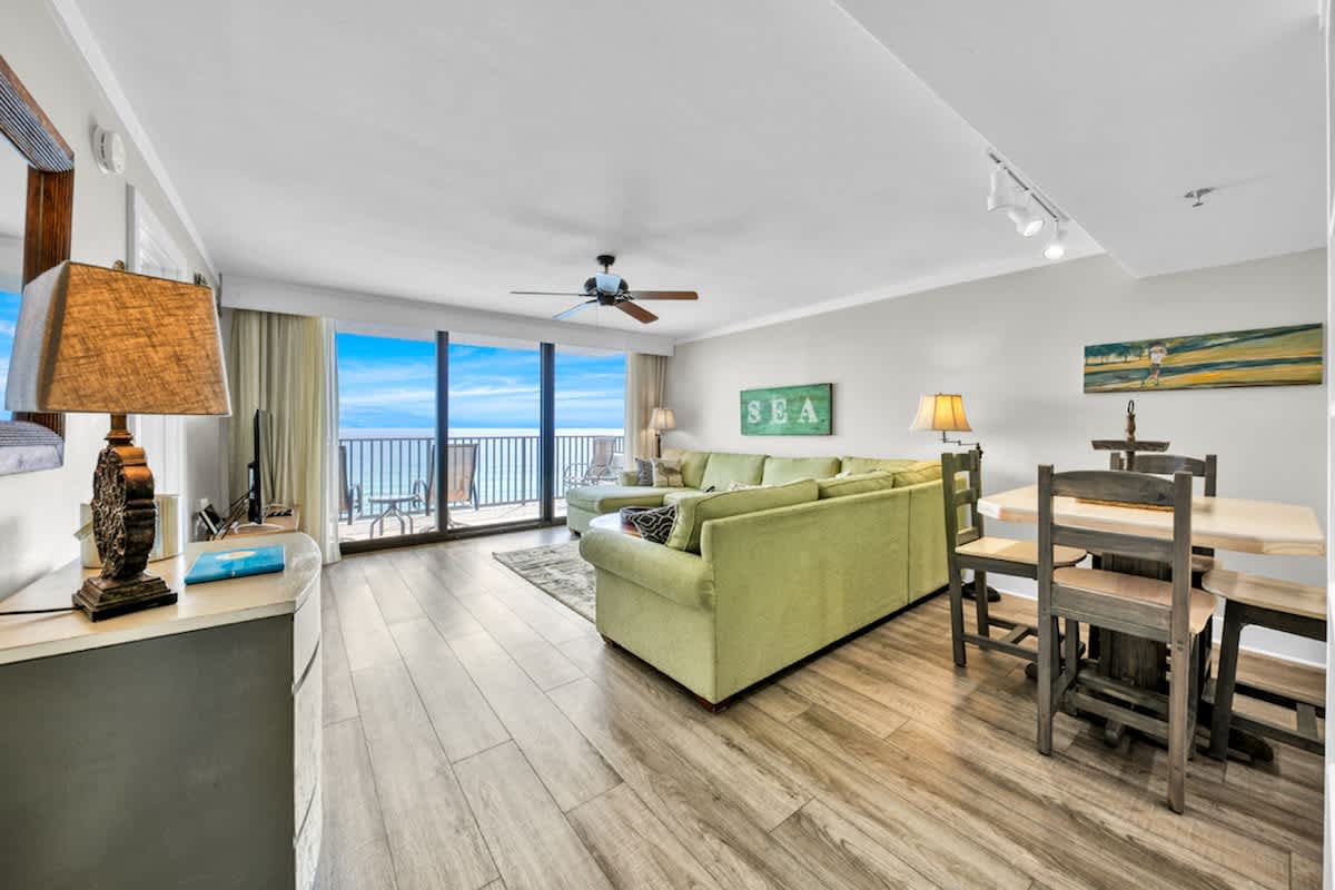 One Seagrove Place 1206 | Photo 8