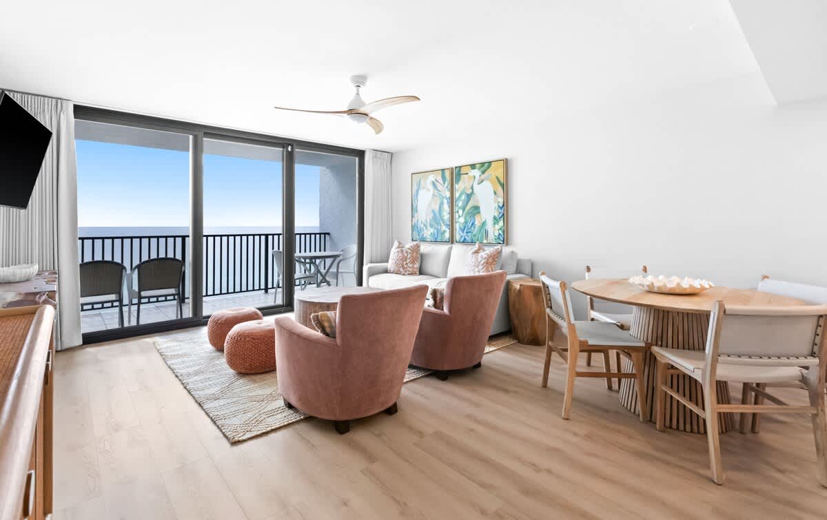 One Seagrove Place 1203 8