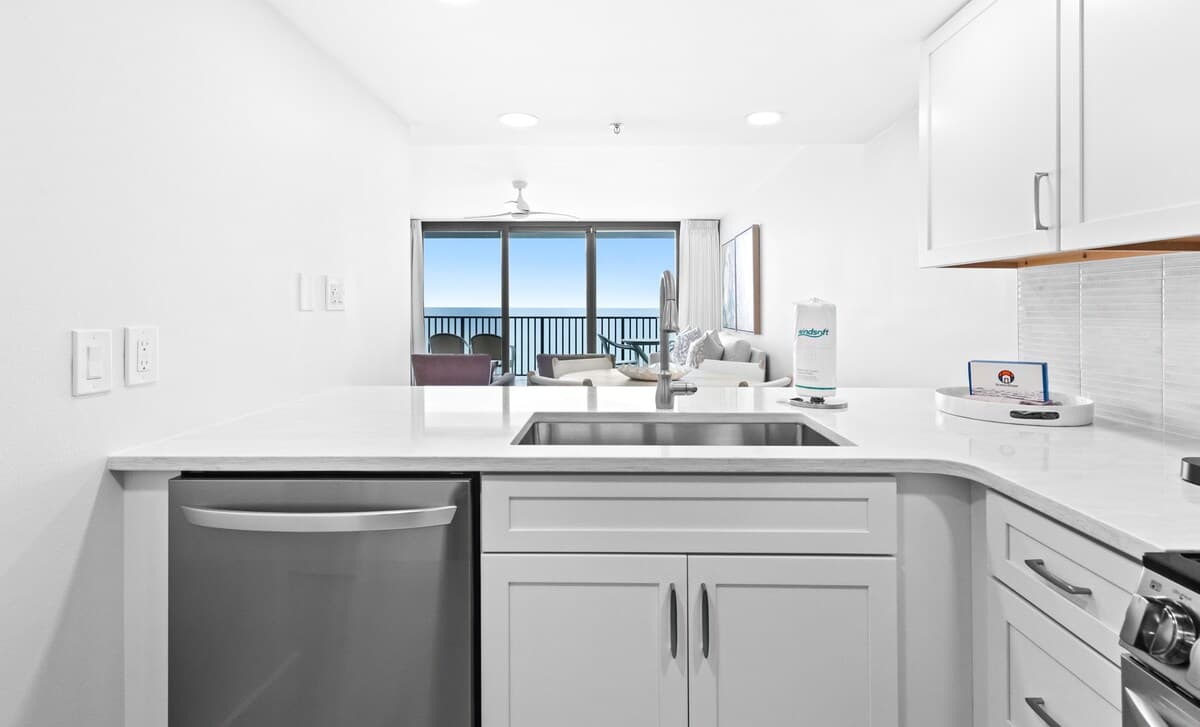 One Seagrove Place 1203 13