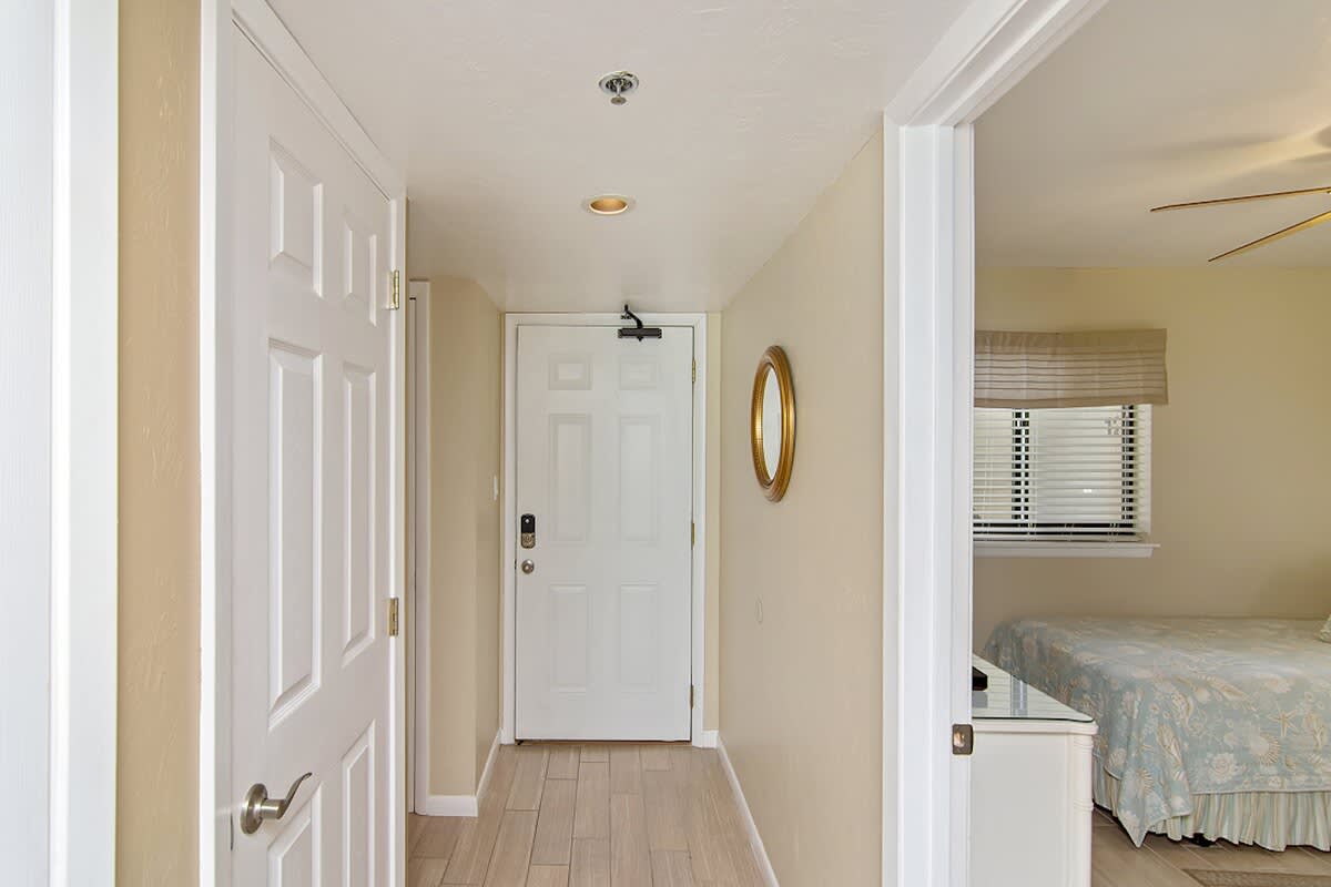 One Seagrove Place 1202 | Photo 17