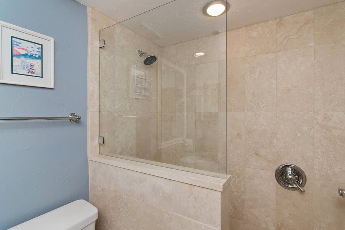 One Seagrove Place 1202 | Photo 25