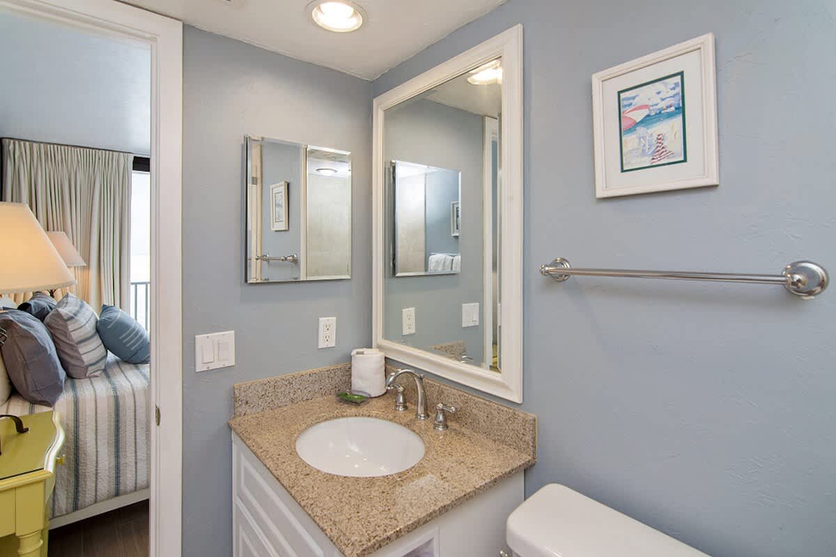 One Seagrove Place 1202 | Photo 23