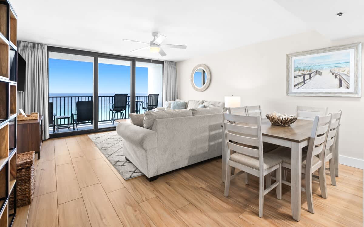 One Seagrove Place 1201 8