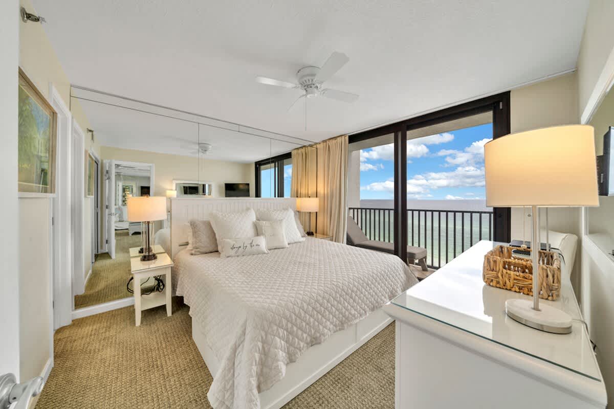 One Seagrove Place 1102 | Photo 15