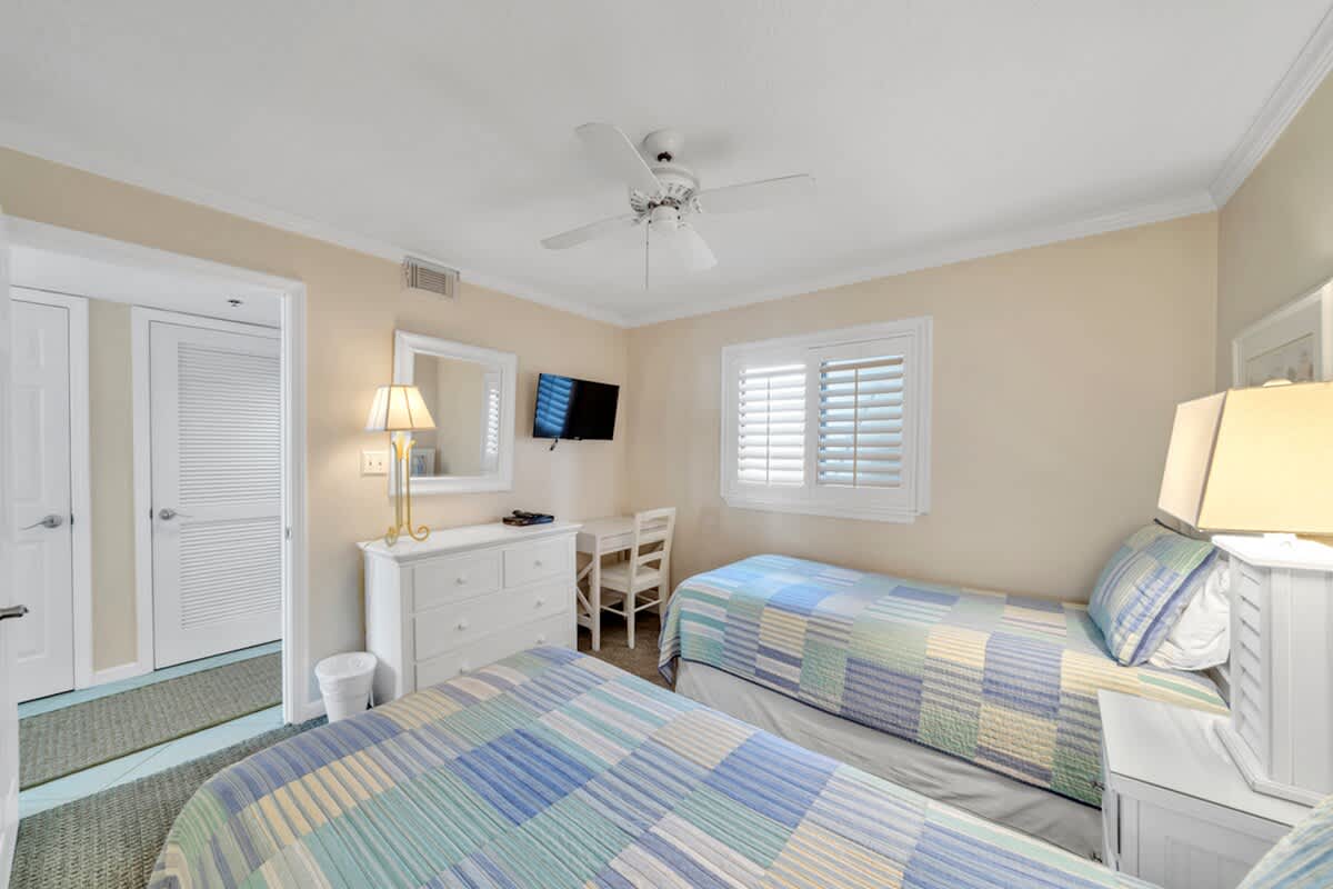 One Seagrove Place 1102 | Photo 22