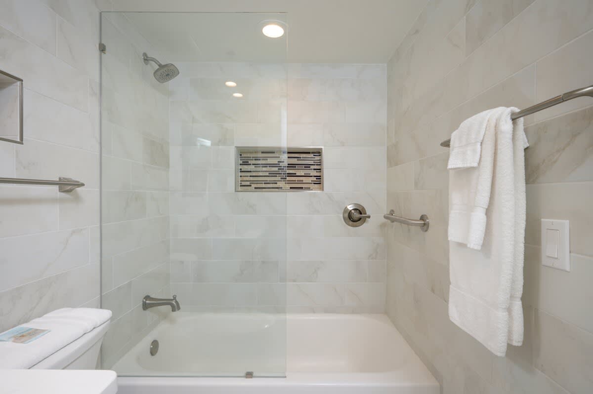 One Seagrove Place 1204 | Photo 22