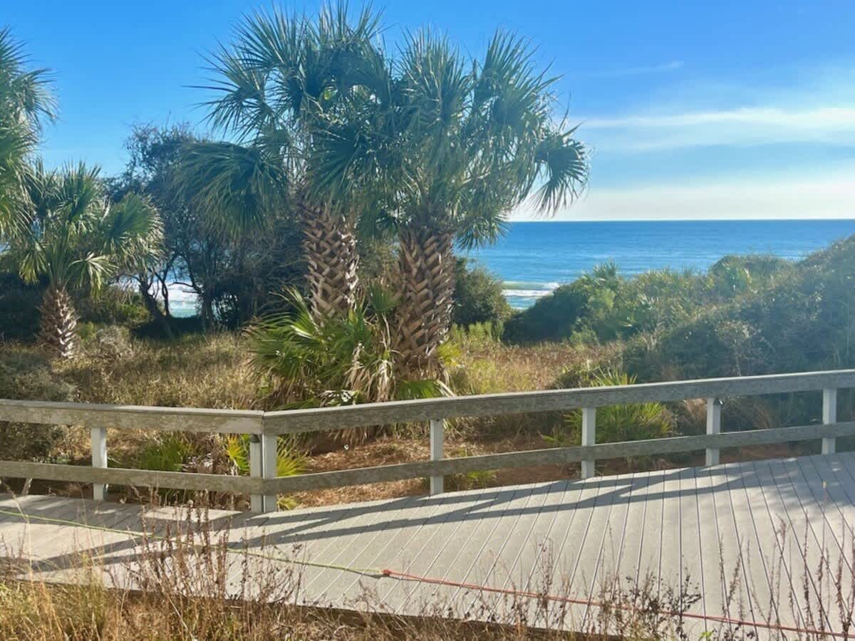 One Seagrove Place 0107 | Photo 27