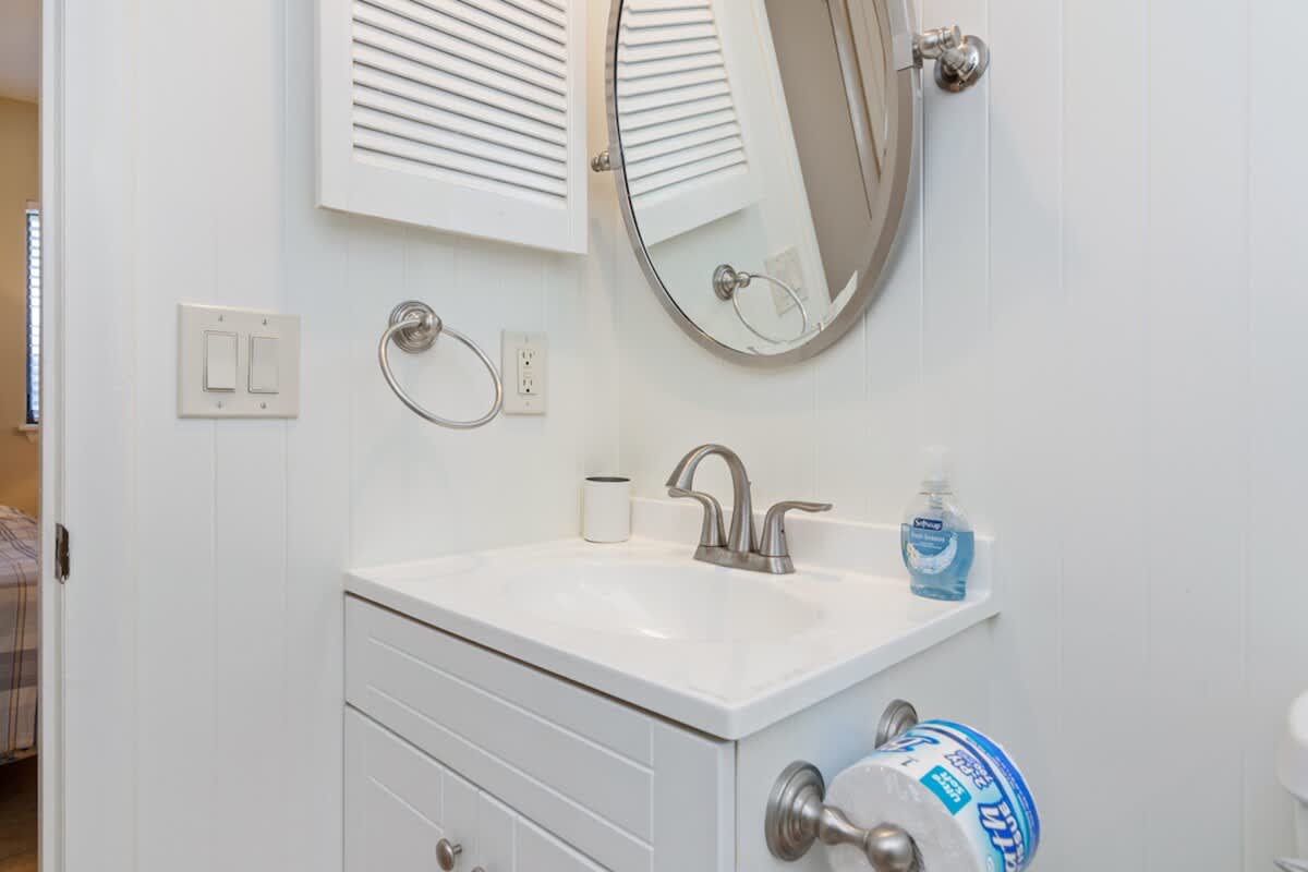 One Seagrove Place 0201 | Photo 26