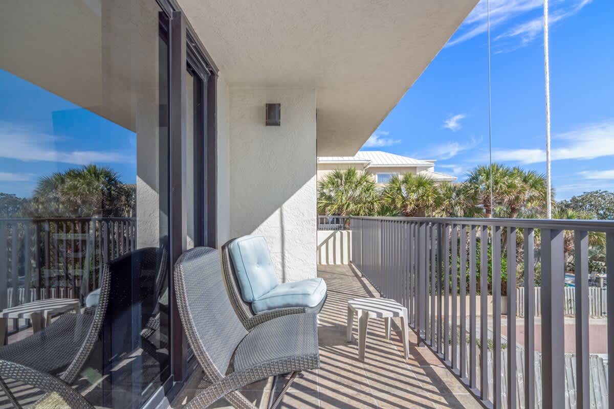 One Seagrove Place 0201 | Photo 29