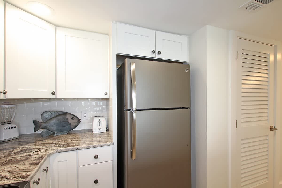 One Seagrove Place 0208 | Photo 16