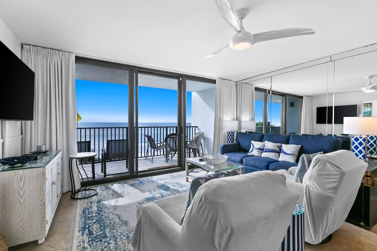 One Seagrove Place 0301 3