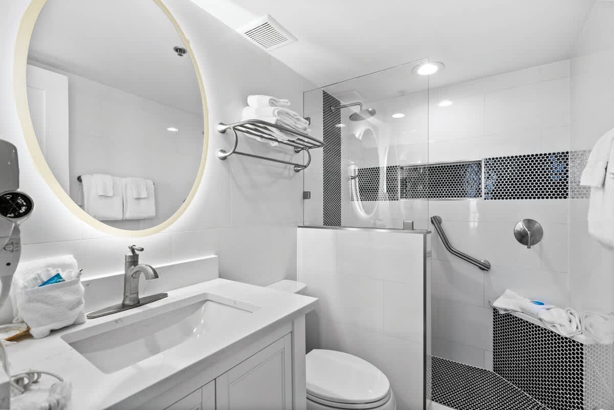 One Seagrove Place 0301 21