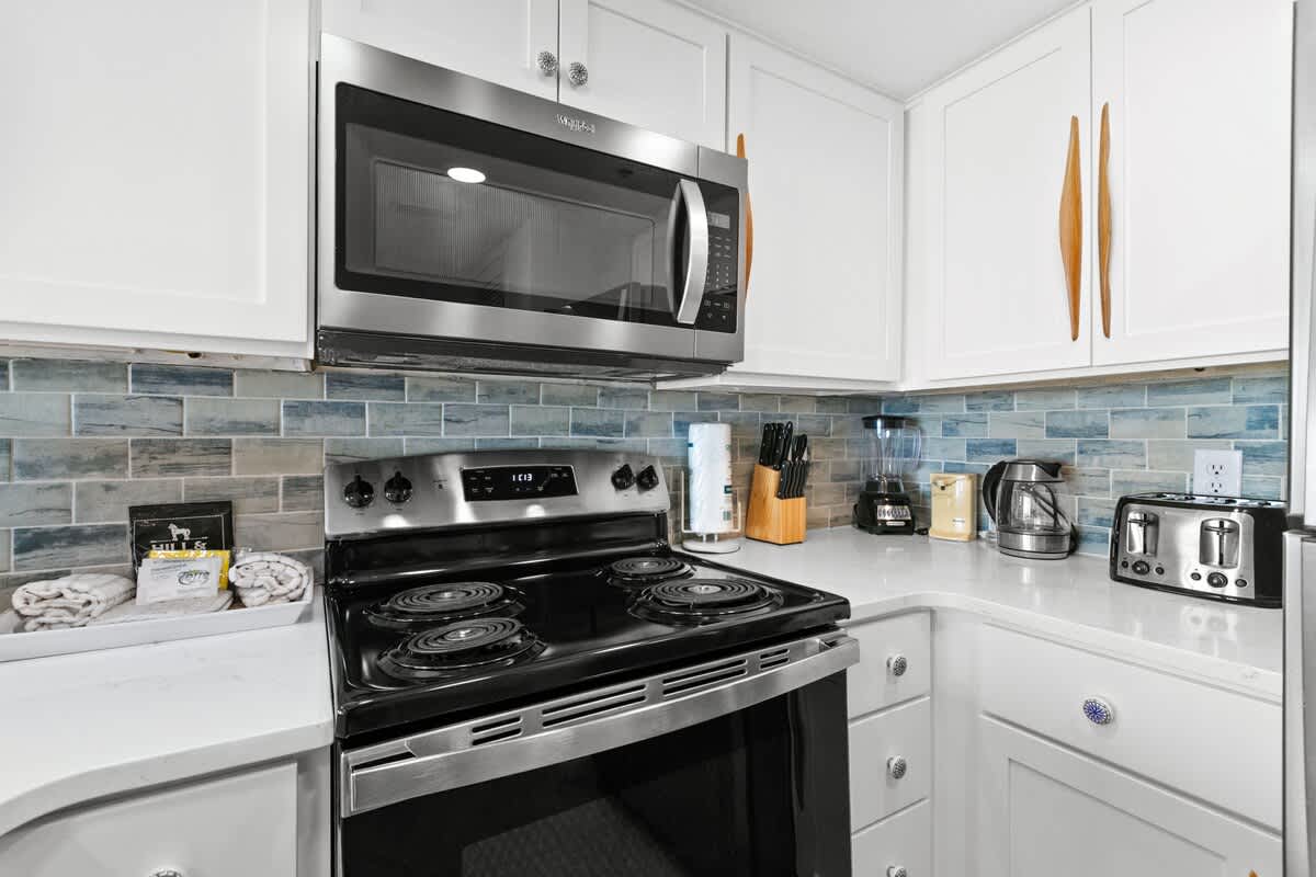 One Seagrove Place 0301 15