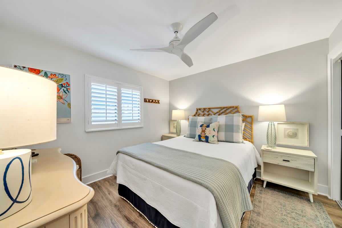 One Seagrove Place 0305 19