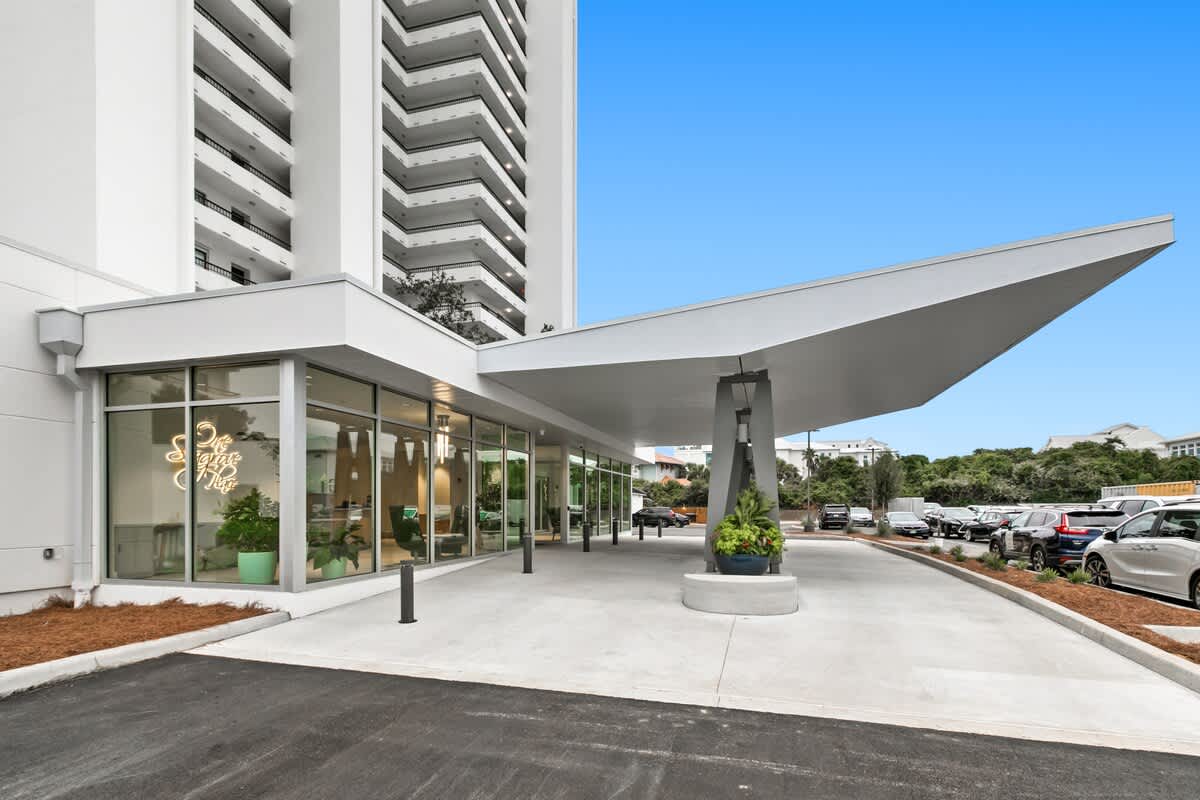 One Seagrove Place 0305 35