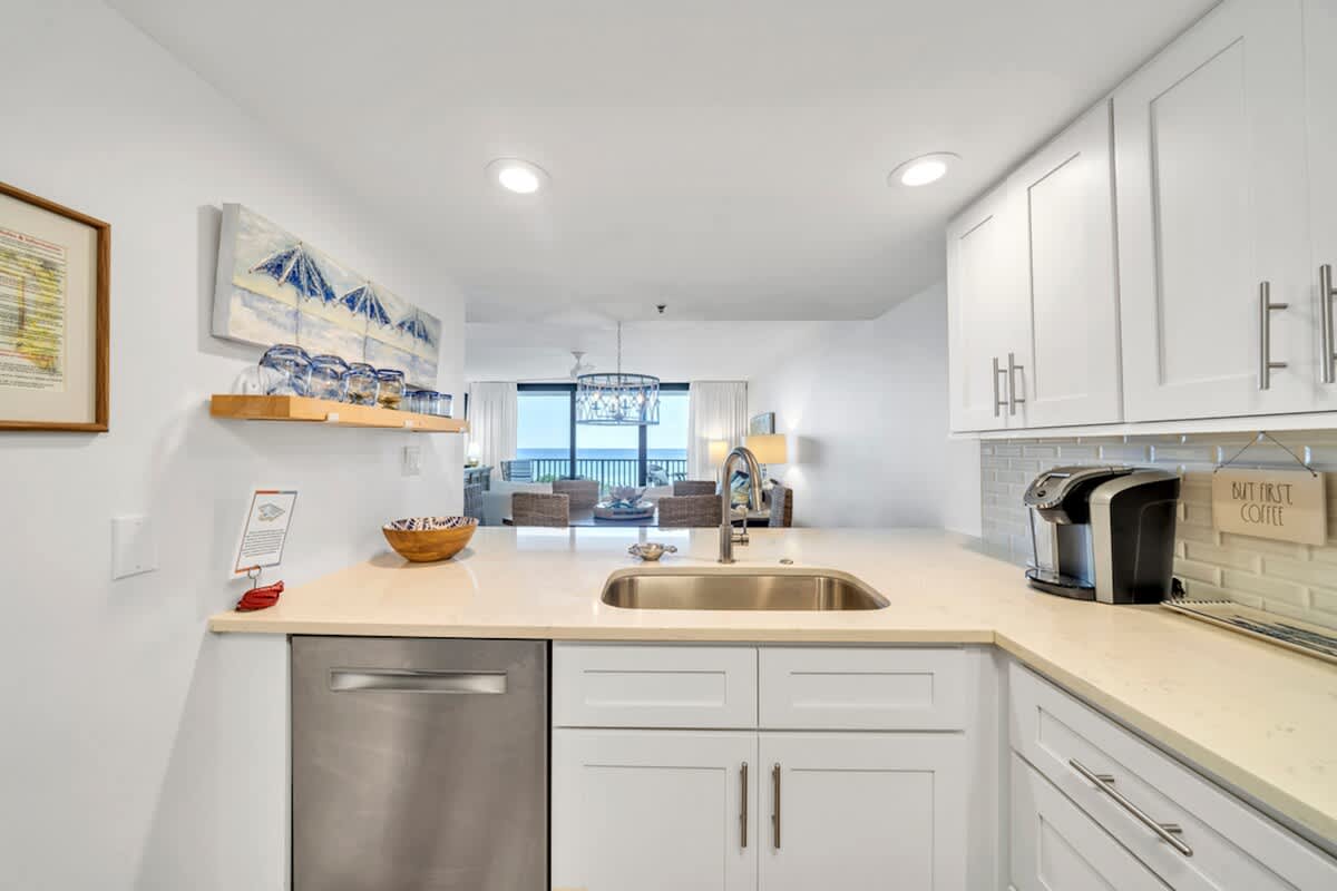 One Seagrove Place 0305 9