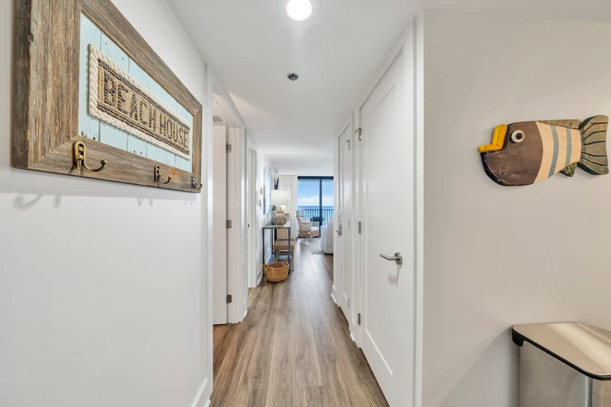 One Seagrove Place 0305 12