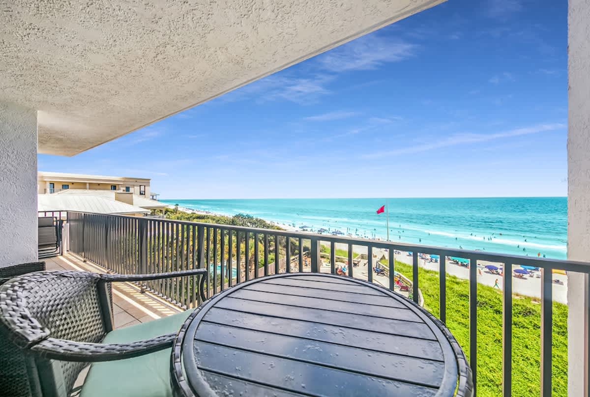 One Seagrove Place 0401 | Photo 26