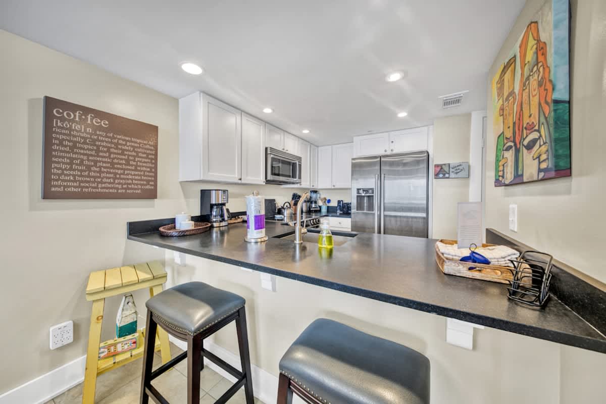 One Seagrove Place 0401 | Photo 11