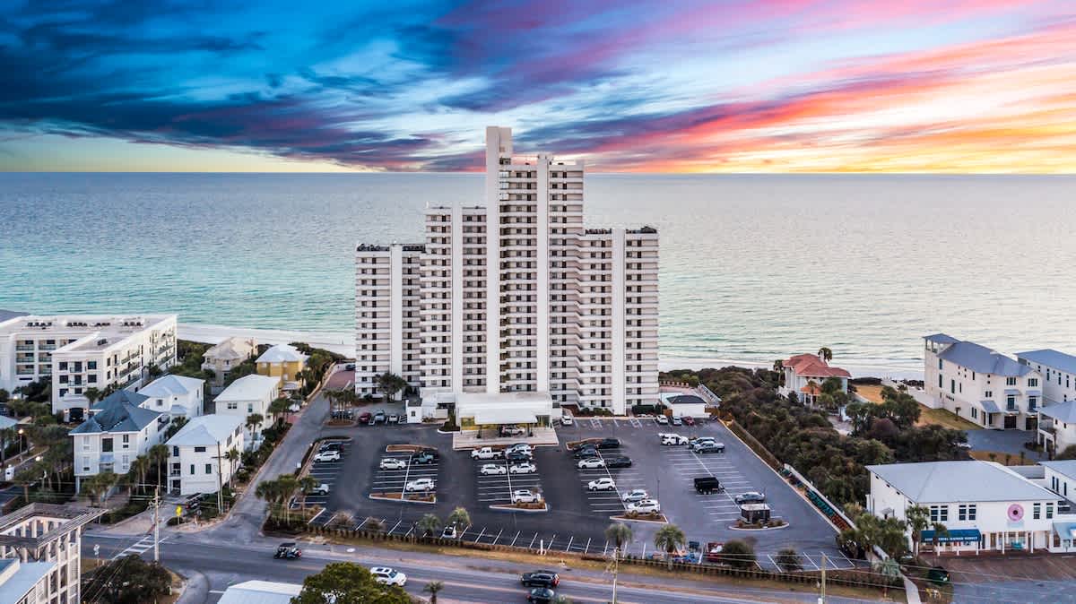 One Seagrove Place 0401 | Photo 59