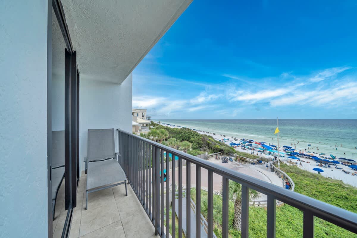 One Seagrove Place 0402 26