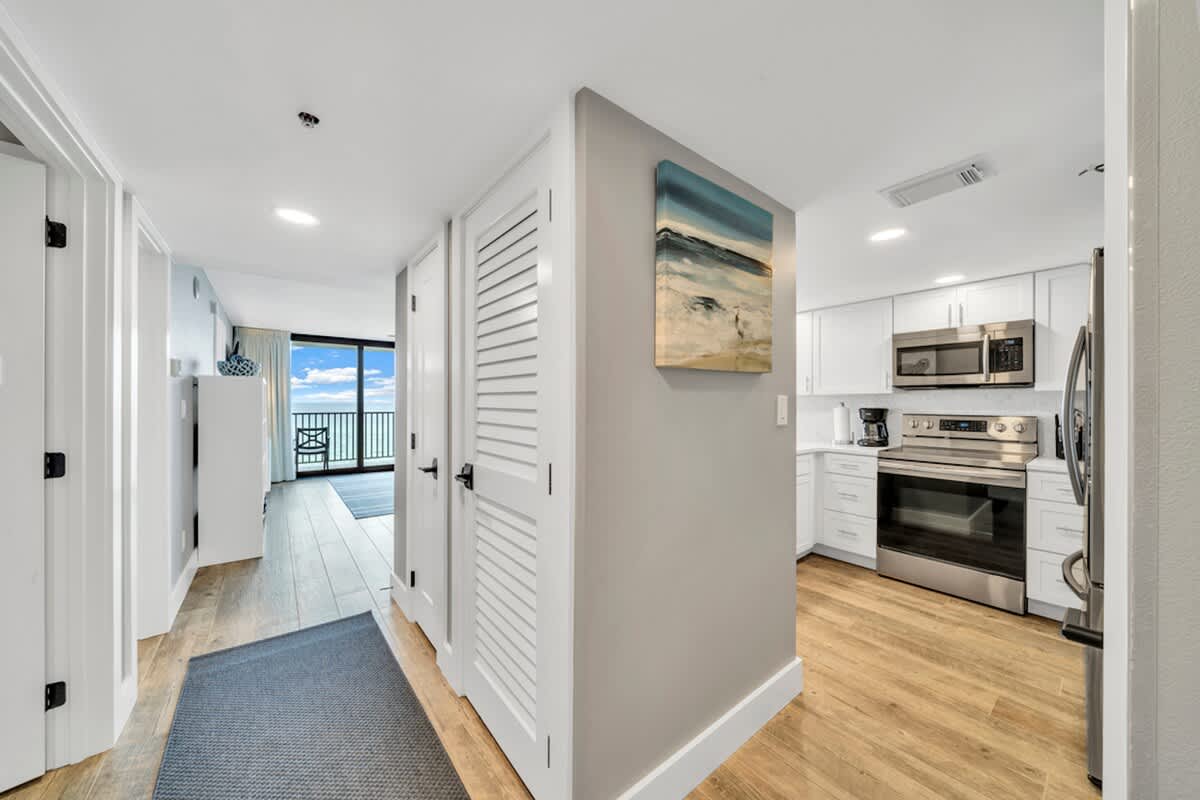 One Seagrove Place 0402 14