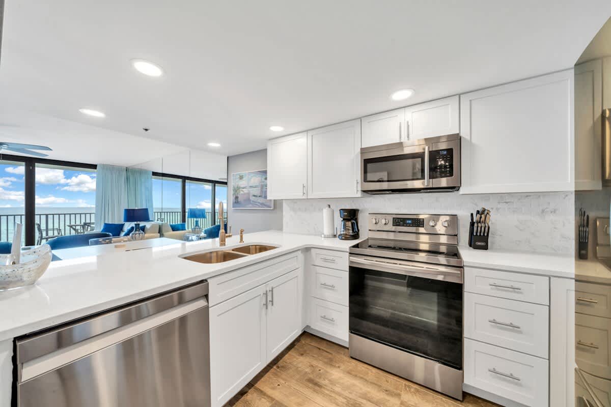 One Seagrove Place 0402 11