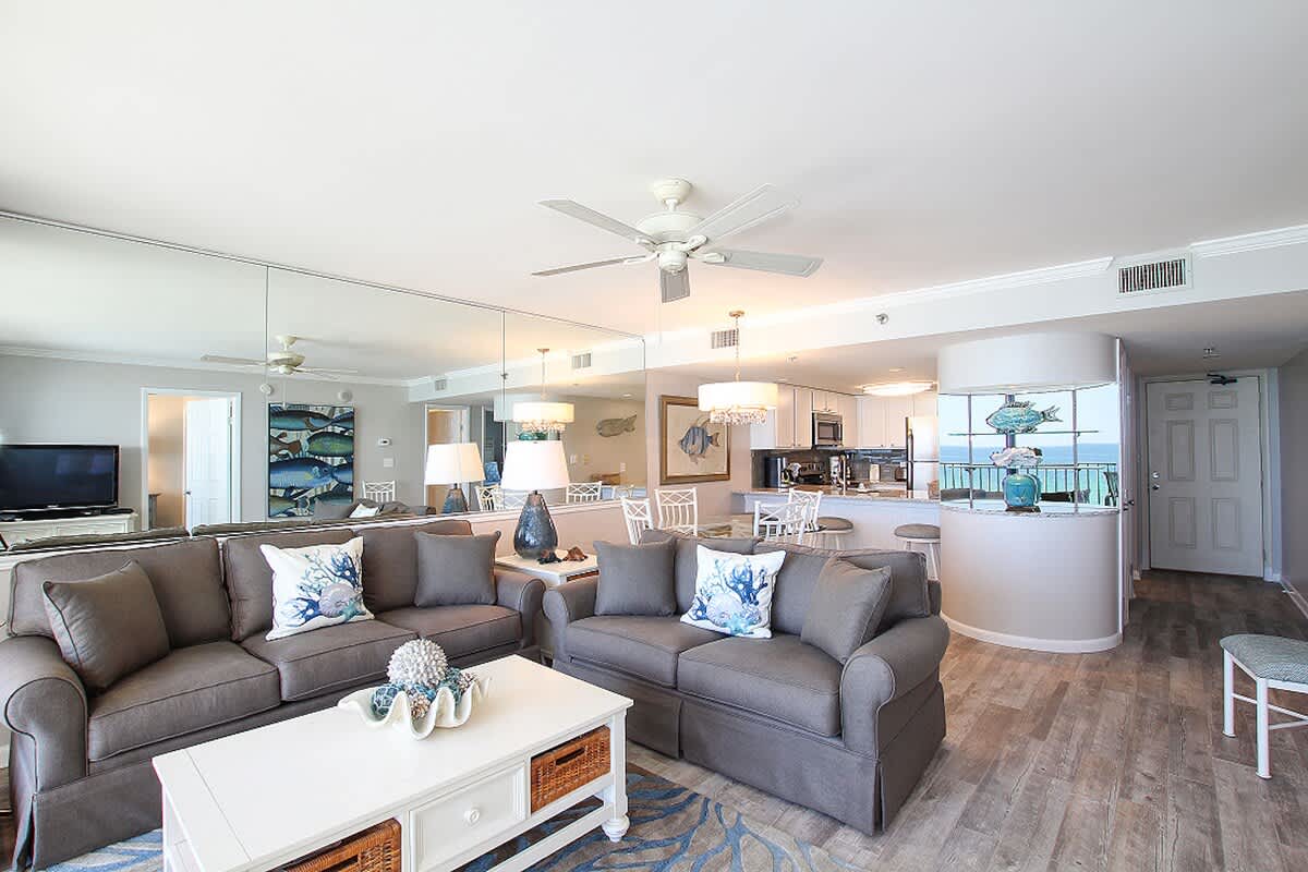 One Seagrove Place 0403 | Photo 6