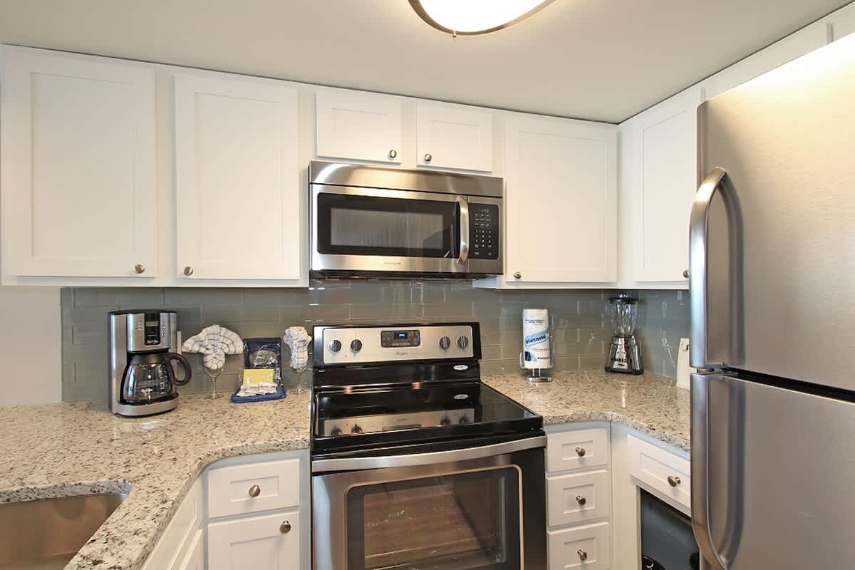 One Seagrove Place 0403 | Photo 10