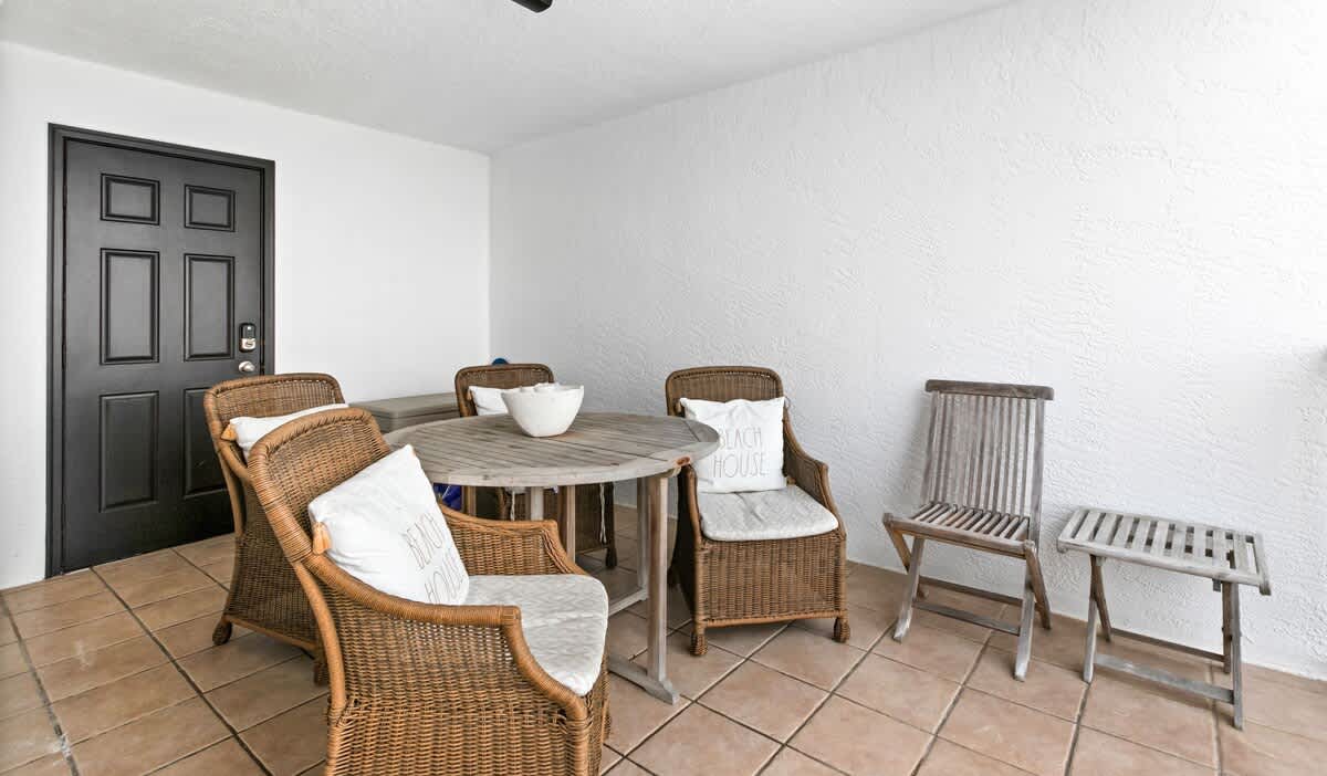 One Seagrove Place 0405 21