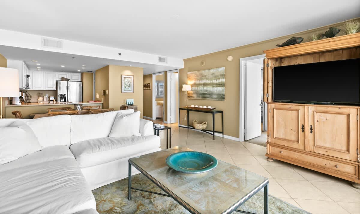 One Seagrove Place 0405 5