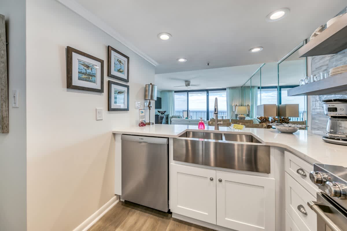 One Seagrove Place 0406 | Photo 14